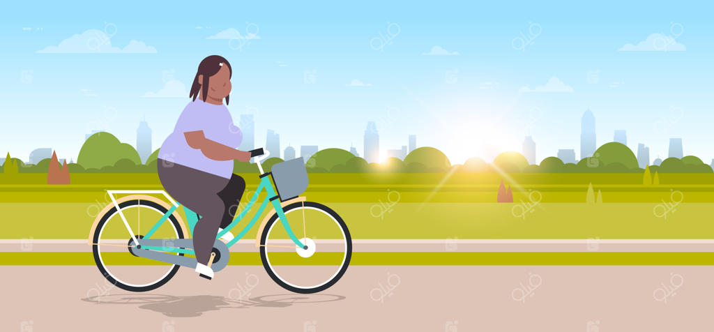 زنی در حال دوچرخه‌سواری در پارک شهری: دختری در منظره‌ی کارتونی دوچرخه‌سواری می‌کند
