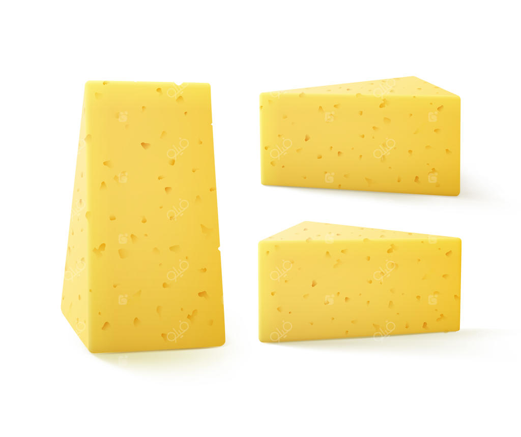 مجموعه‌ای از تکه‌های مثلثی پنیر بر روی زمینه سفید