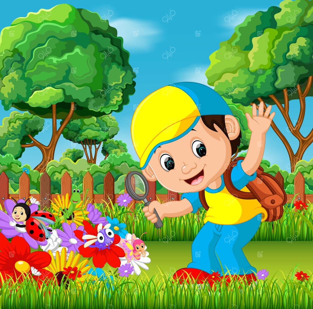 پسر بامزه با ذره‌بین در باغ گل‌ها