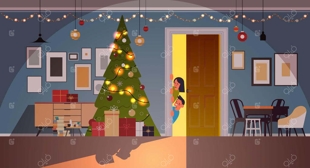 کودکانی که از پشت درب اتاق نشیمن با درخت کاج تزئین‌شده برای جشن کریسمس سرک می‌کشند - مفهوم جشن و تعطیلات سال نو