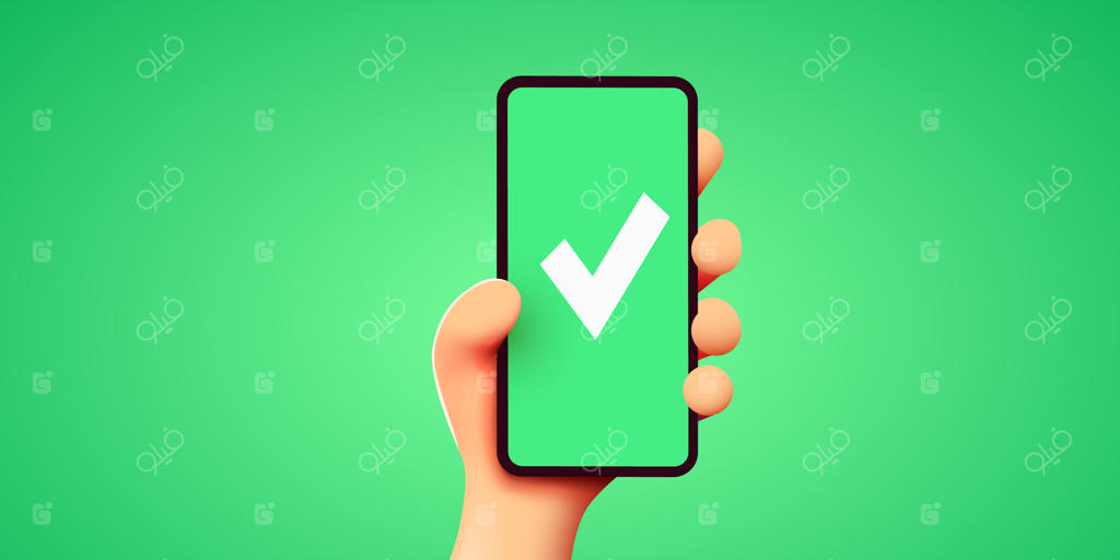 دست نازی که گوشی هوشمند در دست دارد و علامت تیک روی صفحه می‌گذارد