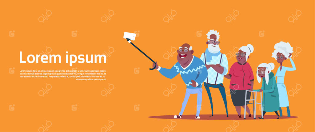 گروهی از سالمندان در حال گرفتن سلفی با چوب سلفی: پدربزرگ و مادربزرگ آفریقایی-آمریکایی مدرن