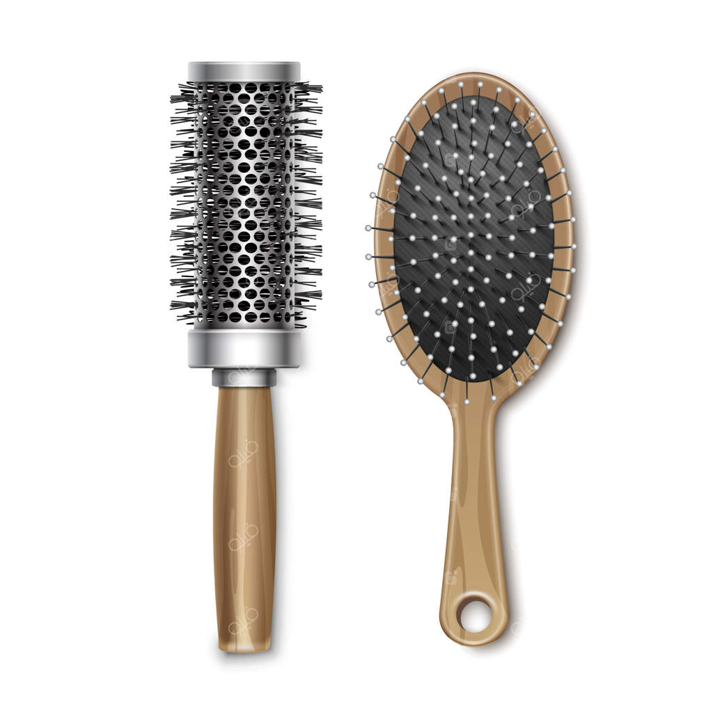 ست برس چوبی قهوه‌ای و شانه پلاستیکی حالت‌دهنده بر روی زمینه سفید