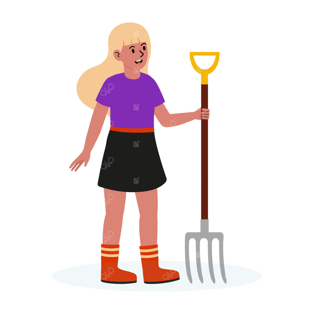 دختری با چکمه در حال لبخند با چنگال باغبانی در پس‌زمینه‌ای زنده از مزرعه