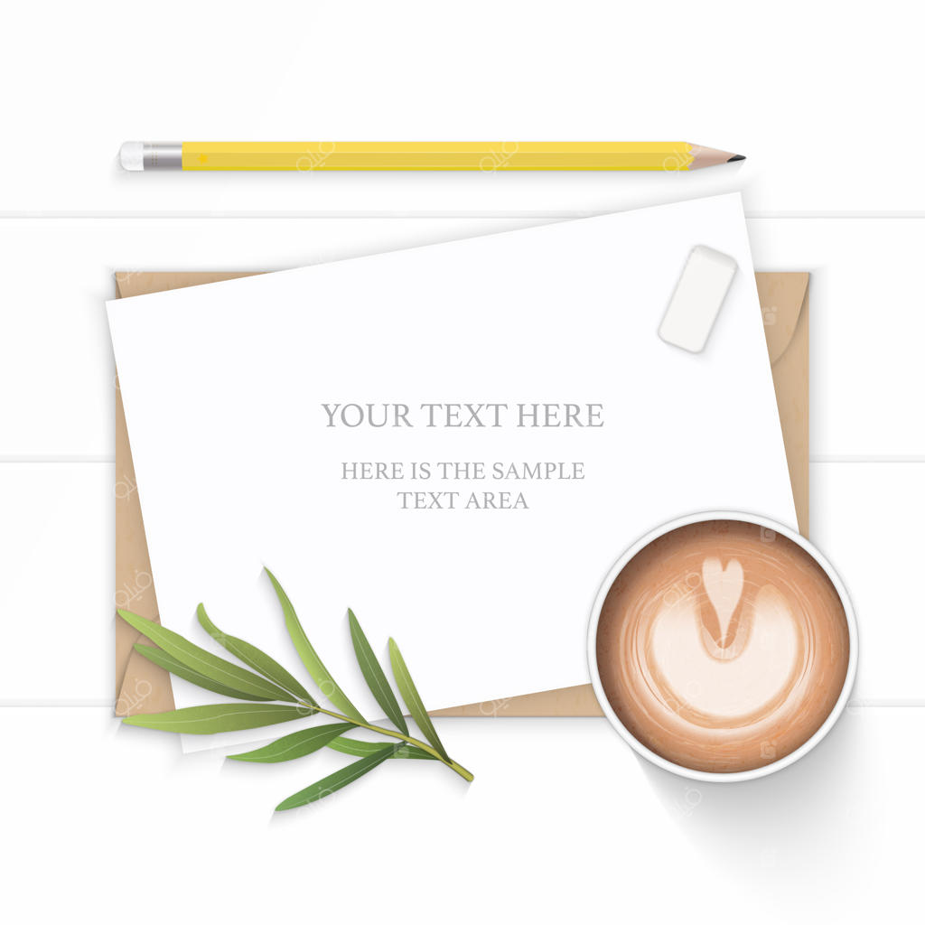 کاغذ سفید با قهوه و برگ ترخون روی زمینه چوبی