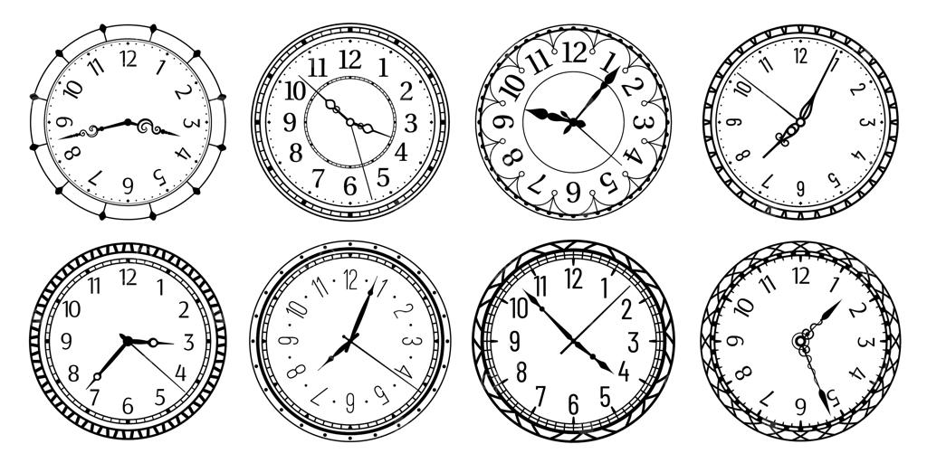 صفحه ساعت گرد وینتیج: مجموعه‌ای از ساعت‌های قدیمی با اعداد عربی و طراحی کلاسیک