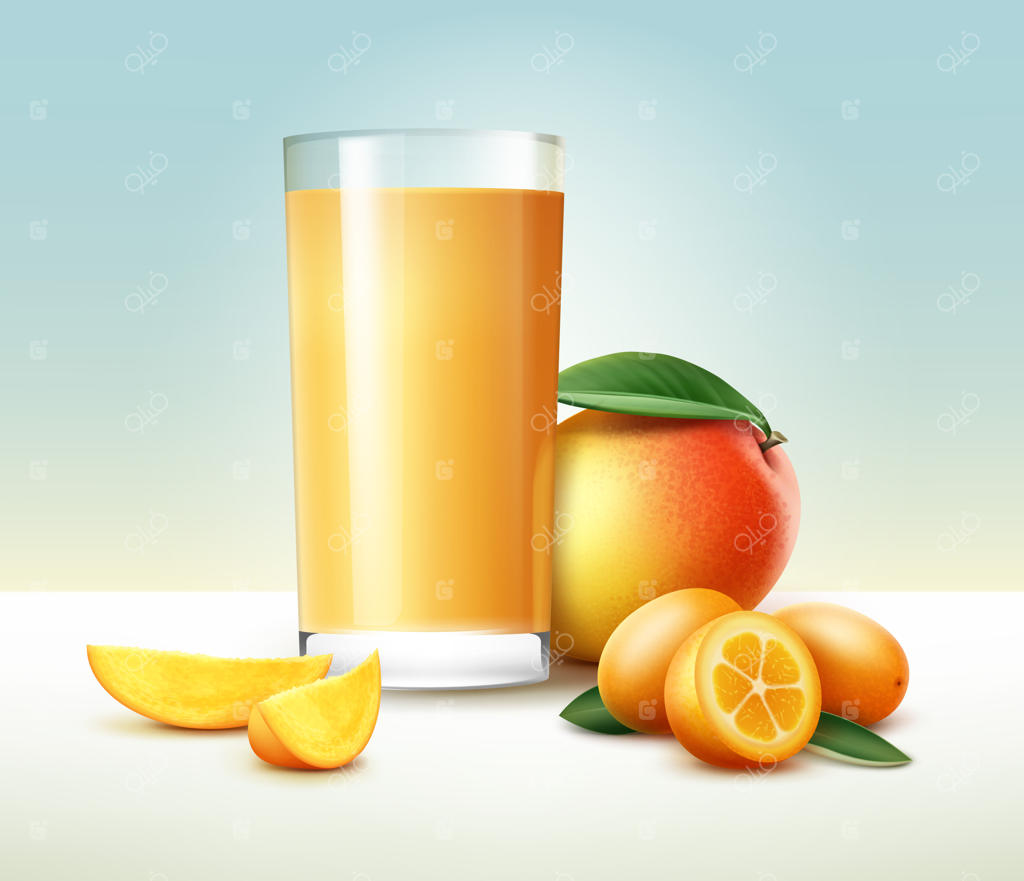 برداشت کامل و نصف شده کامکوات و انبه به همراه لیوان آبمیوه در زمینه‌ای ایزوله شده