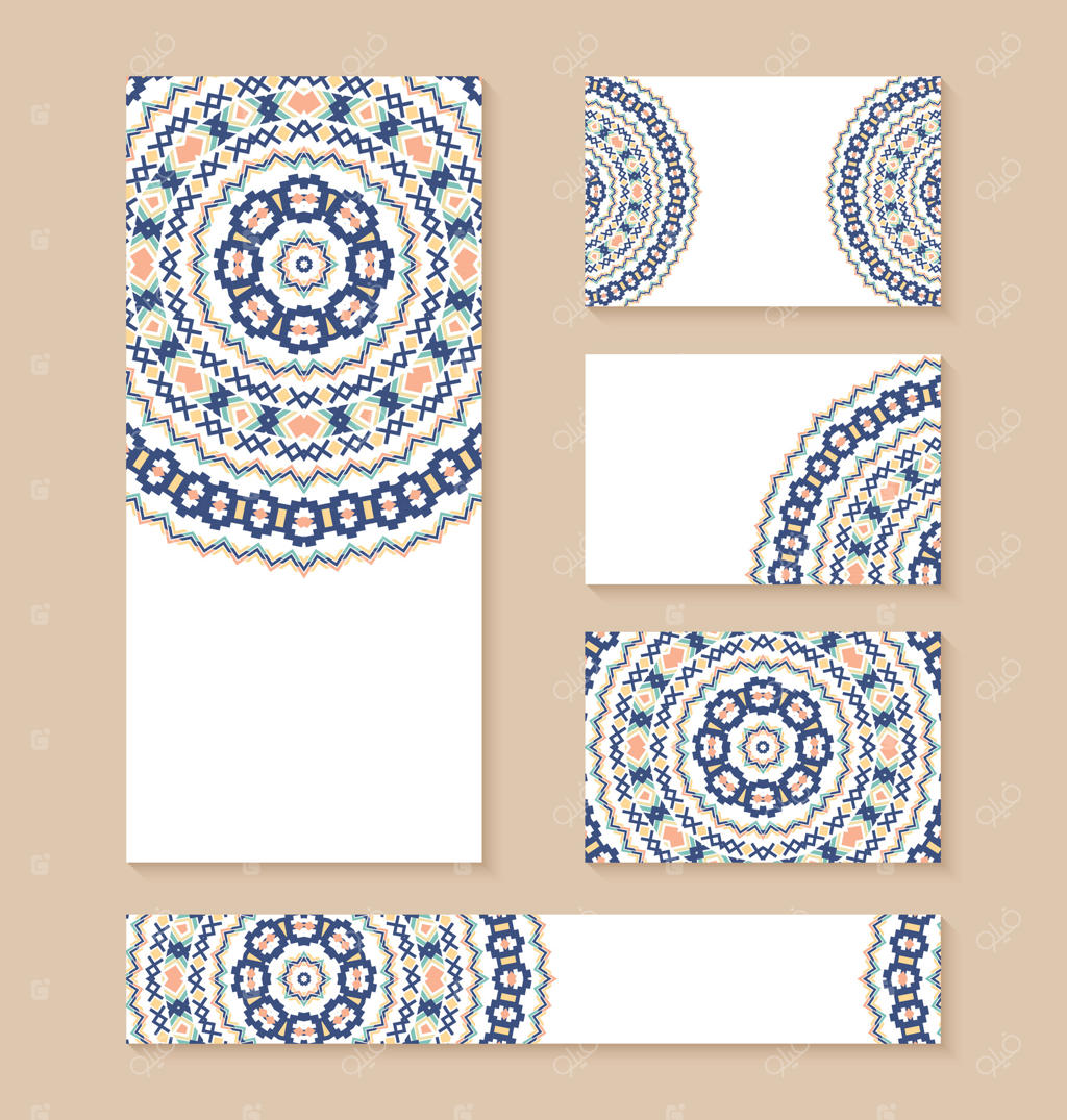 مجموعه‌ای از قالب‌های کارت ویزیت، بنر و کارت دعوت با طراحی قومی. پس‌زمینه‌های هندسی شیک قبیله‌ای. الگوی آزتک