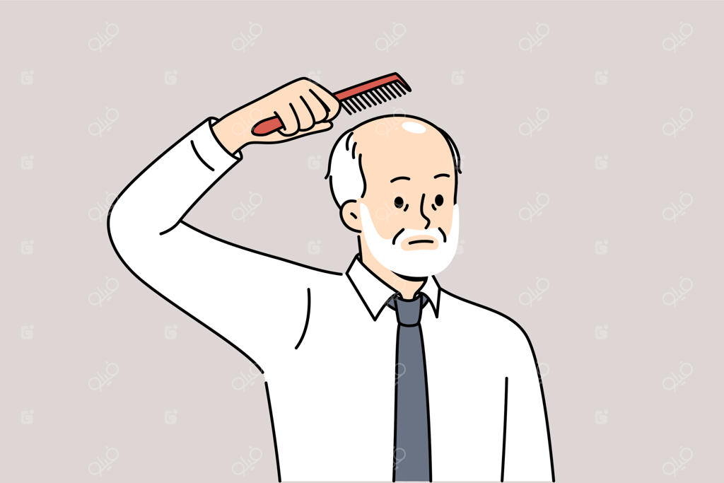 مرد مسن طاس و غمگین که شانه را روی سر گرفته و از ریزش موی ناشی از پیری ناراحت است