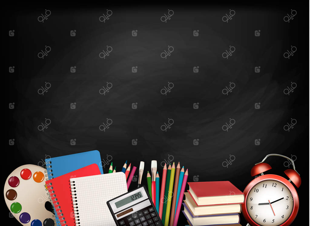 بازگشت به مدرسه: تخته‌سیاه با لوازم‌التحریر مدرسه