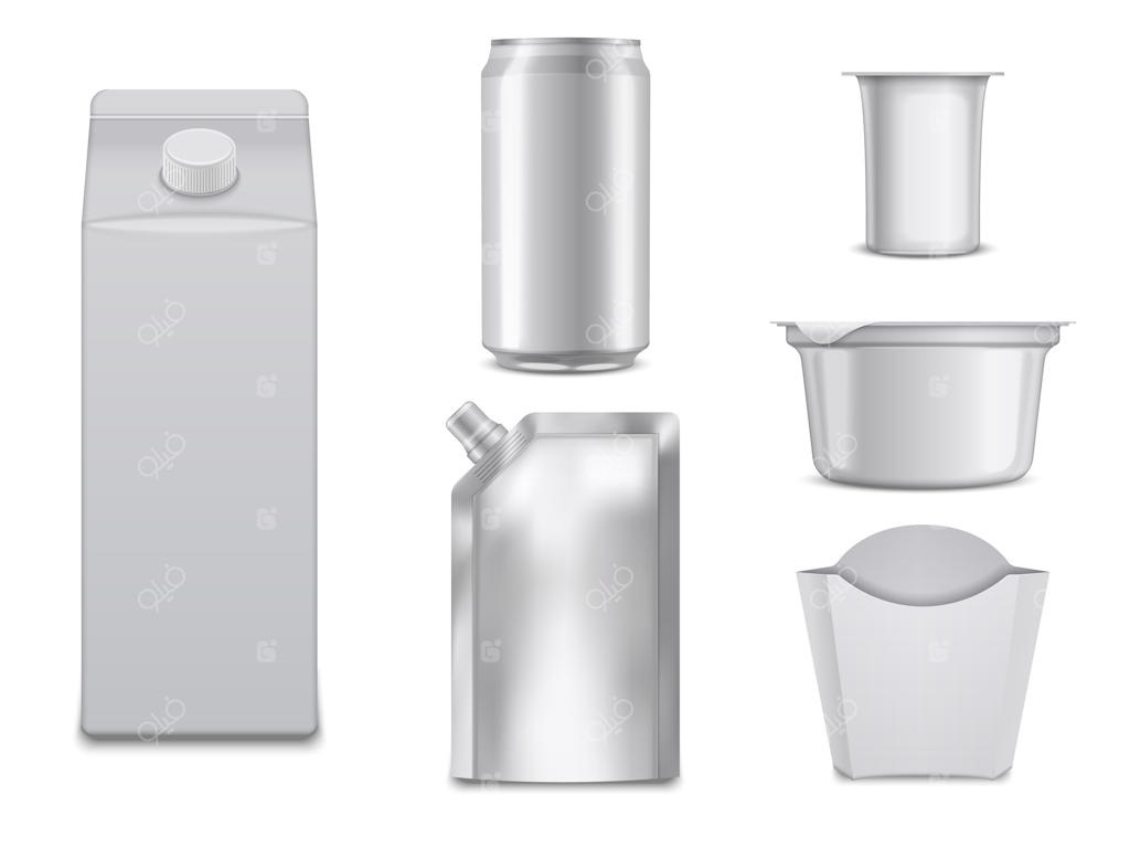 بسته‌بندی‌های خالی مواد غذایی: جعبه‌ها و ظروف سفید.