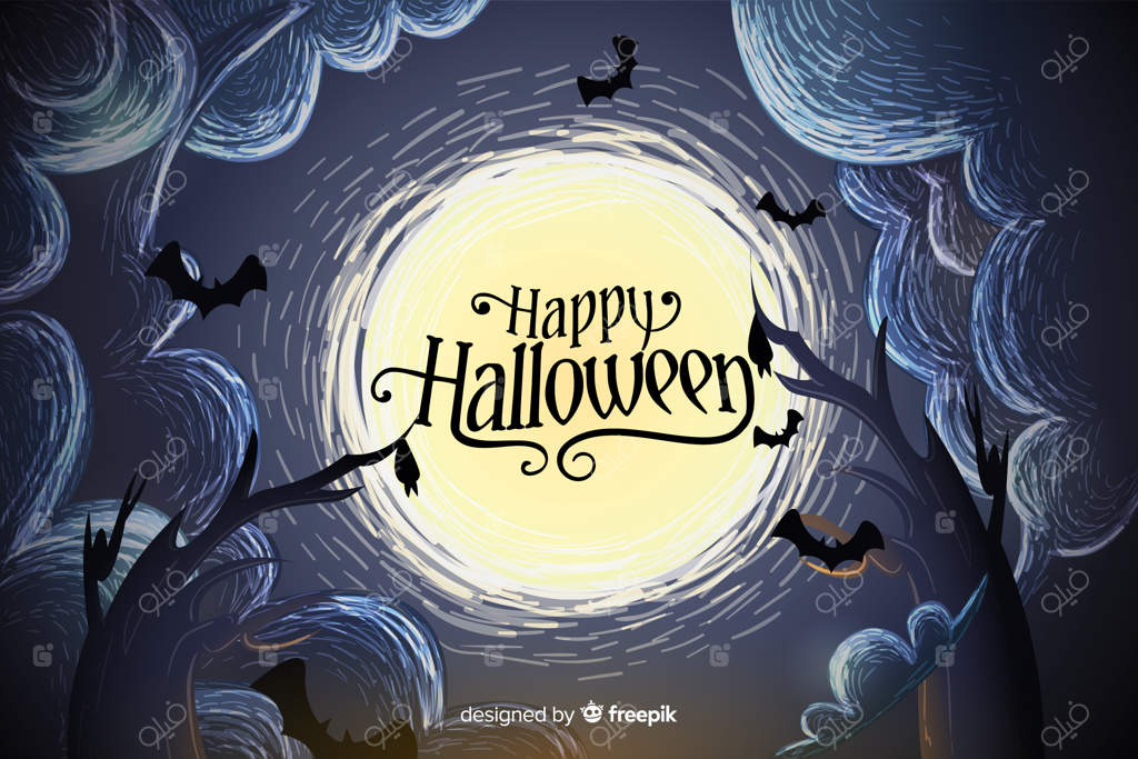 ماه کامل زیبا با ابرهای اطراف آن