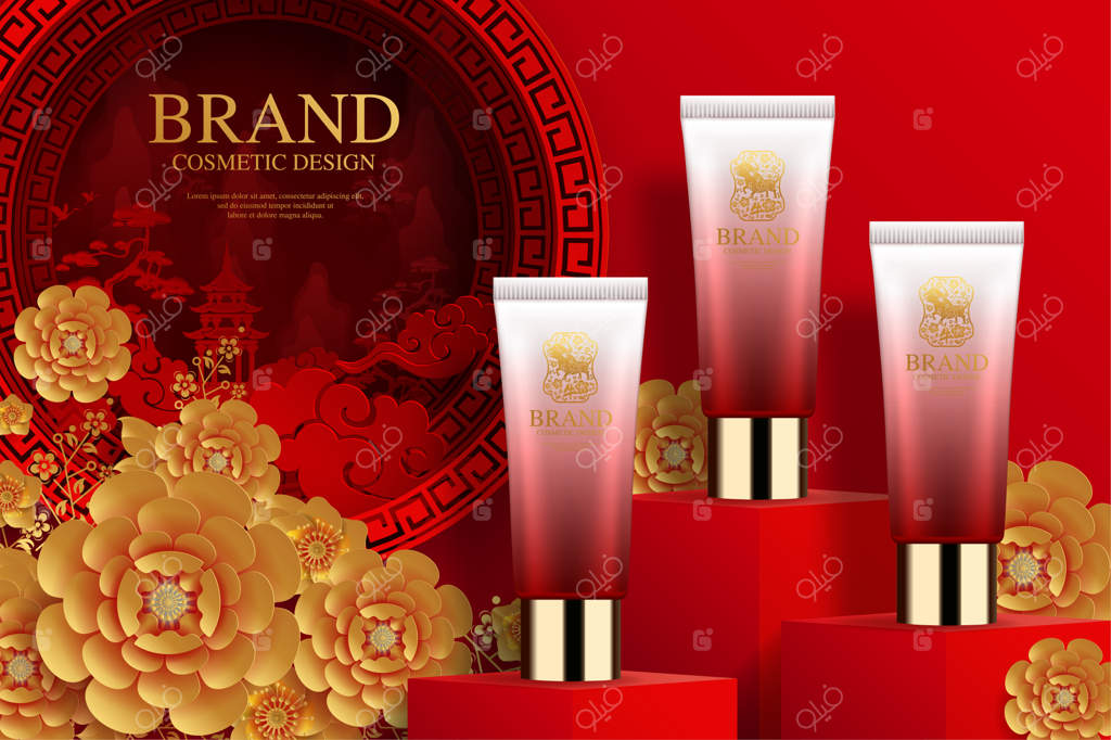 آگهی‌های تیوپ ‌پلاستیکی آرایشی روی پودیوم مربعی با المان‌های کاغذی چینی در پس‌زمینه.