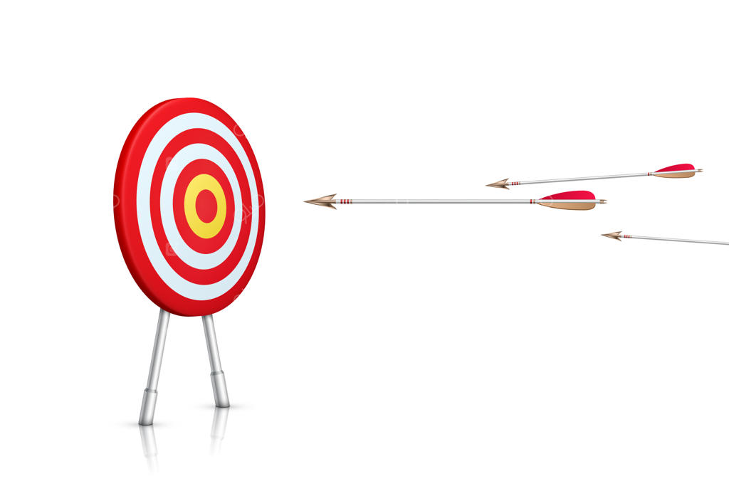 راه موفقیت: هدف‌گذاری واقع‌بینانه و پیکان‌ها روی زمینه سفید.