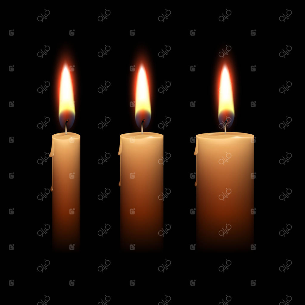 نور و شعله آتش شمع‌ها با پس‌زمینه مشکی