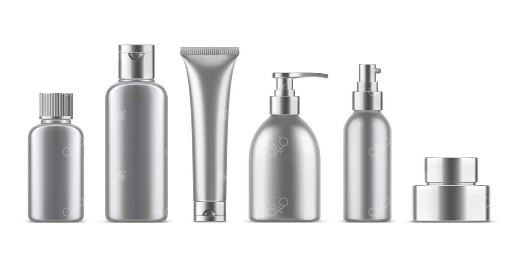 ست واقعی بطری‌های خالی لوازم آرایشی.