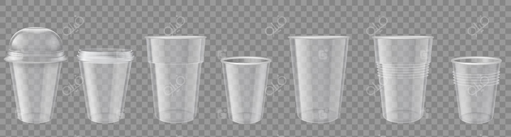 لیوان پلاستیکی: مجموعه‌ای از لیوان‌های شفاف یک‌بارمصرف با درپوش. طراحی واقعی برای بسته‌بندی نوشیدنی‌های سرد یا قهوه. mockup لیوان‌های یک‌بارمصرف و تمیز با درپوش یا سرپوش.