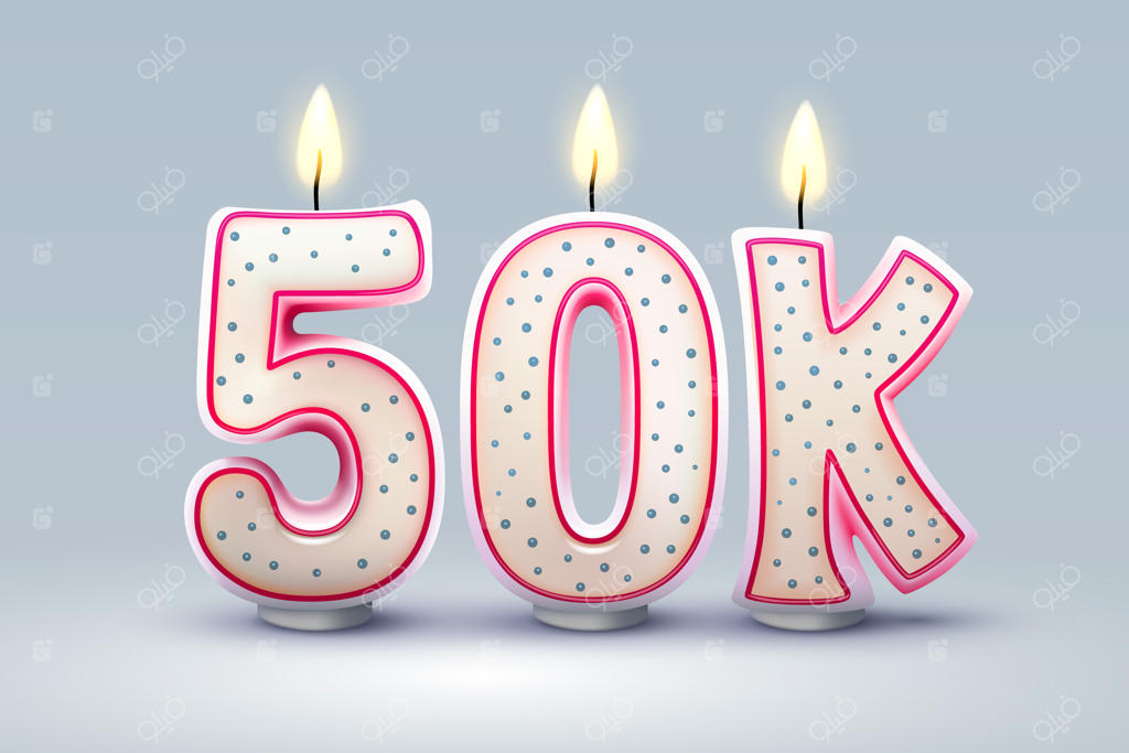50 هزار دنبال‌کننده: شمع‌های تبریک به شکل اعداد وکتور
