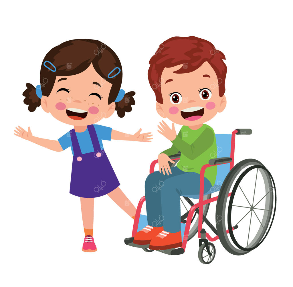 کودک کوچک روی صندلی چرخدار نشسته و احساس خوشحالی می‌کند