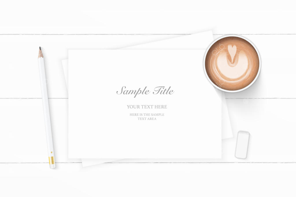 ترکیب شیک کاغذ، قهوه، مداد و پاک‌کن روی زمینه چوبی از نمای بالا.