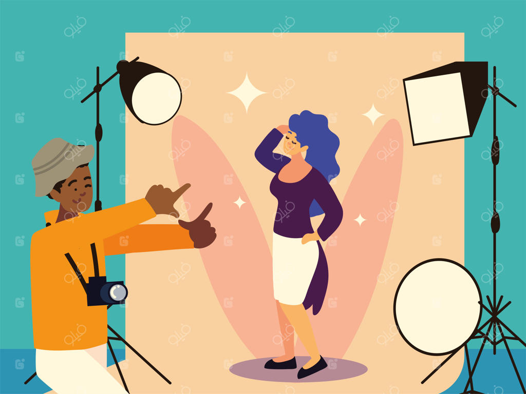 زنی در حال ژست گرفتن برای عکاس