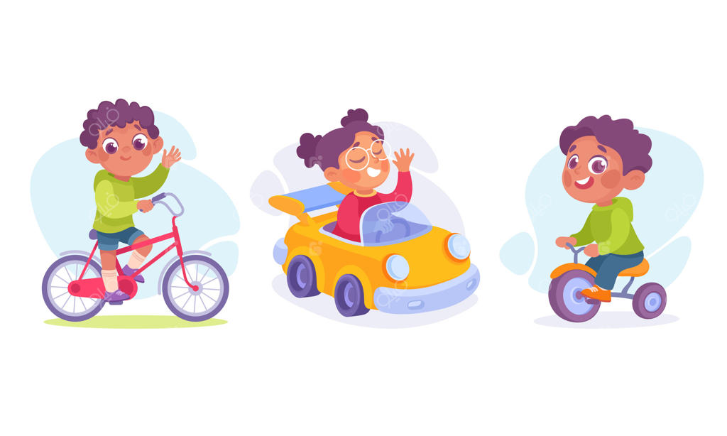 لذت کودکان از بازی و سرگرمی با دوچرخه و ماشین‌های اسباب‌بازی