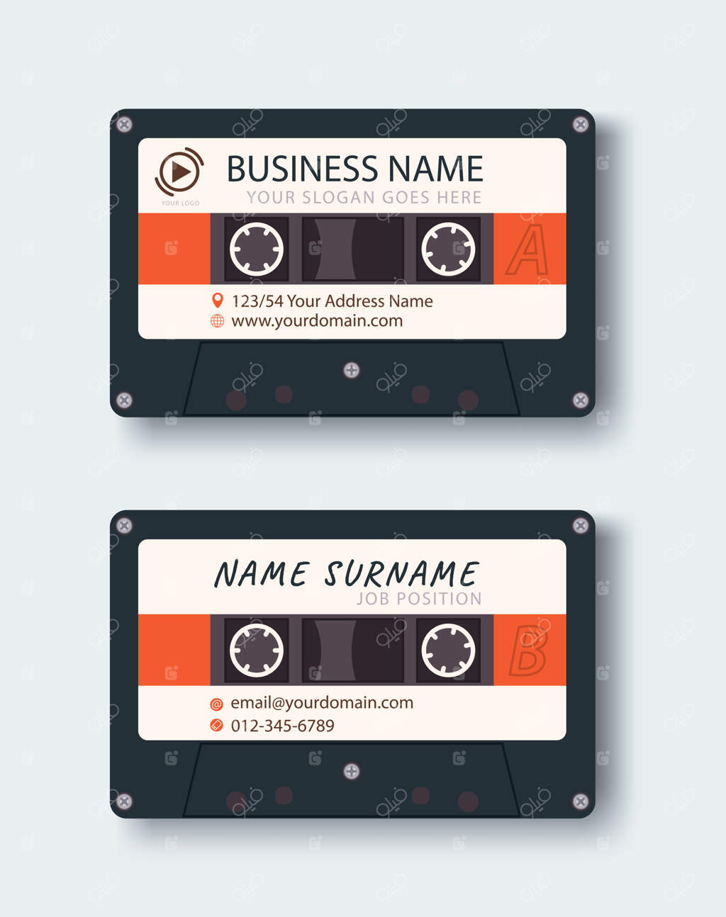 کارت ویزیت شرکتی: طراحی کارت شخصی با تصویر نوستالژیک نوار موسیقی