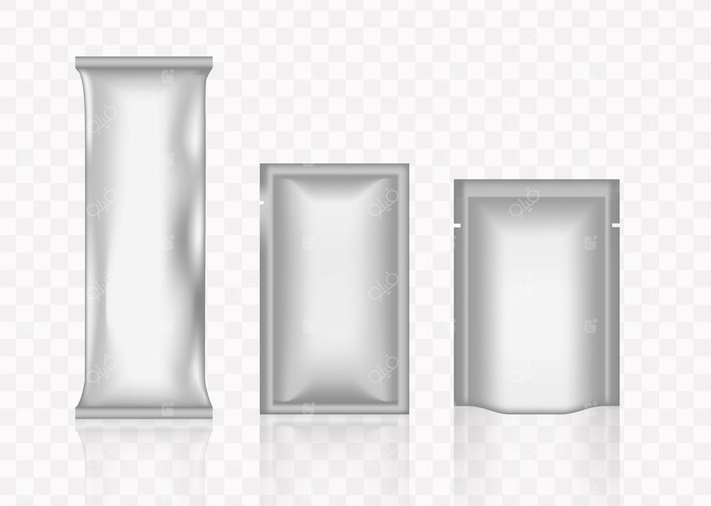 بسته‌بندی شفاف برای نمونه‌های تنقلات، چیپس، شکر و ادویه‌ها روی زمینه‌ای جدا شده