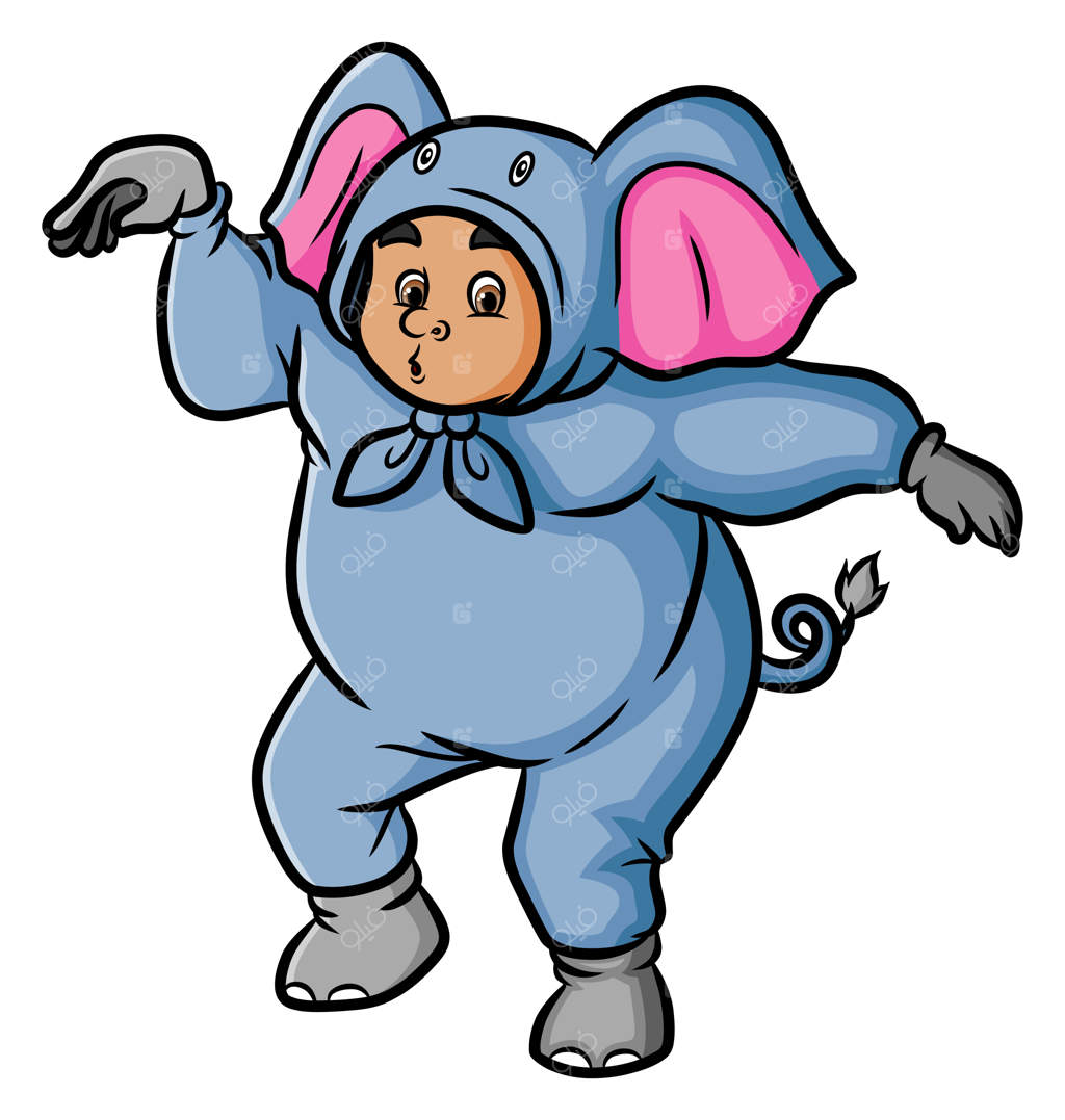 مرد چاق با لباس فیل در حال ژست گرفتن مانند فیل است