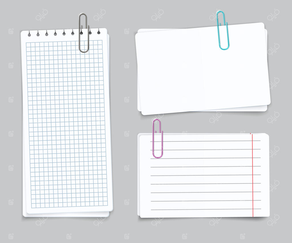 ورقه‌های کاغذ واقعی و متنوع، برگه دفتر شطرنجی پاره شده و گیره‌های کاغذ رنگی