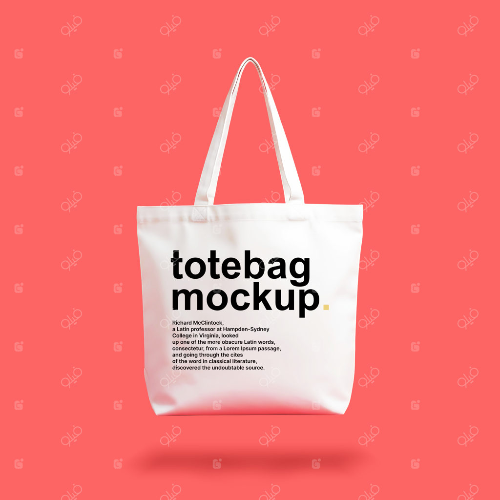 موکاپ ساک دستی در پس‌زمینه قرمز