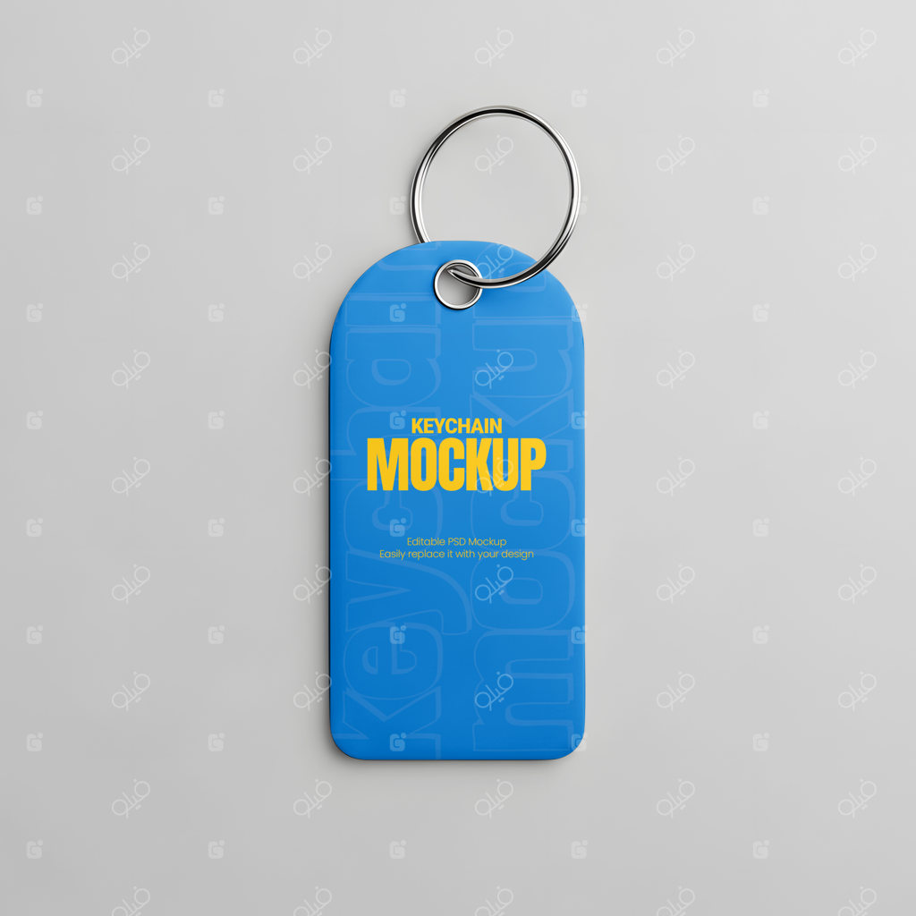 موکاپ جاکلیدی با حلقه نقره‌ای در پس‌زمینه خاکستری