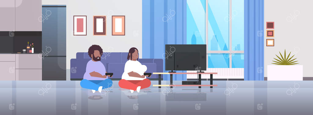 زوج در حال بازی با دسته بازی ویدئویی روی صفحه تلویزیون