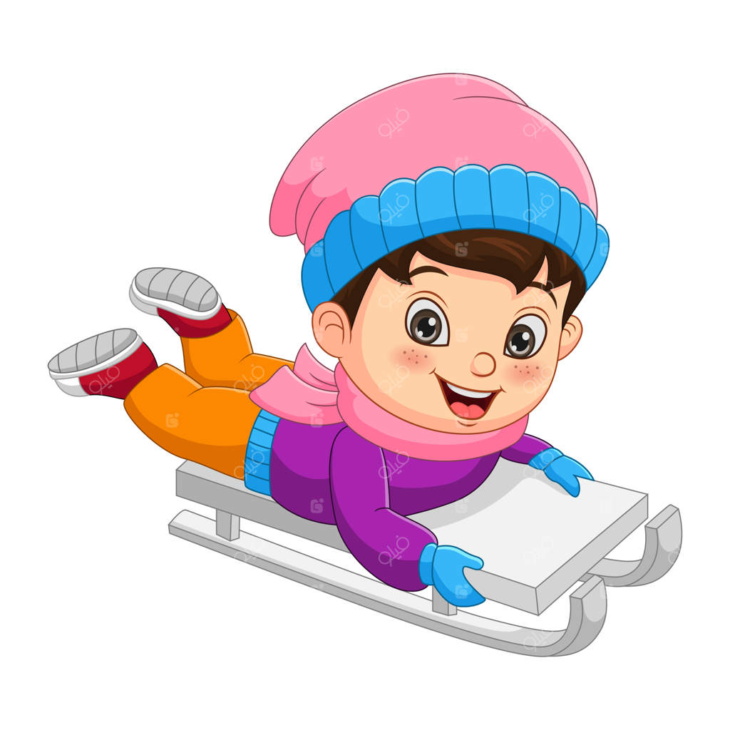 پسر کوچولوی بامزه در حال سورتمه‌سواری از تپه پایین می‌آید