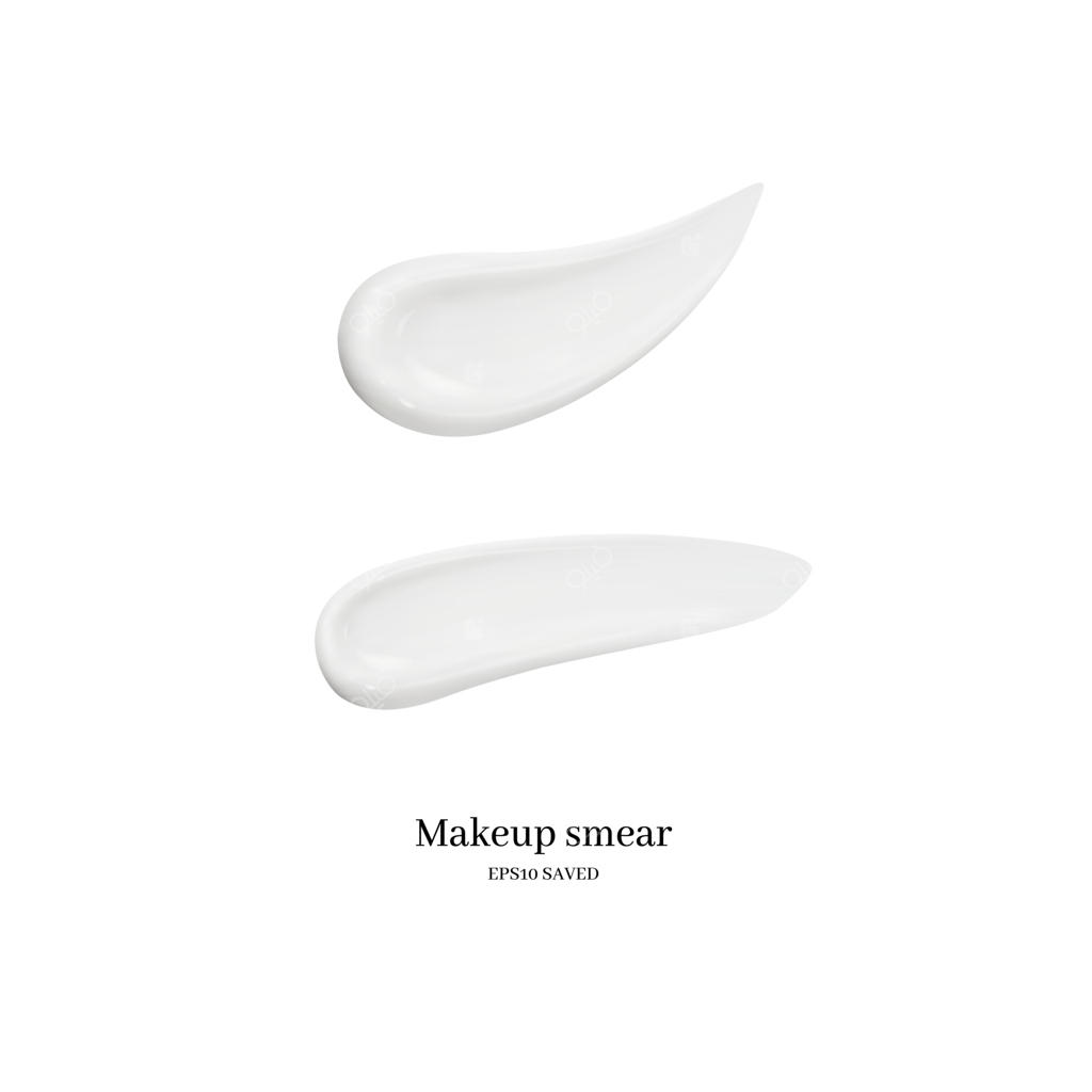 رده‌ای از کرم آرایشی روی پس‌زمینه سفید.